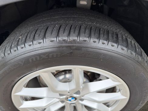 Used 2023 BMW X5 xDrive40i w/ Climate Comfort Package image 9