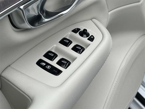 Certified 2026 Volvo XC90 B6 Ultra AWD/4WD image 22