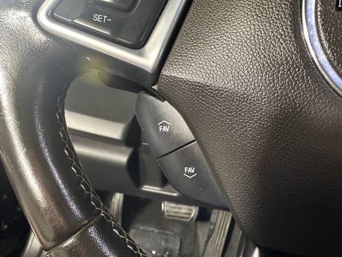 Used 2022 Chevrolet Camaro LT RWD image 21