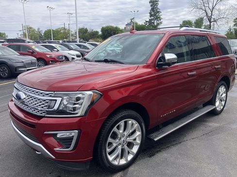 Used 2018 Ford Expedition Platinum AWD/4WD image 3