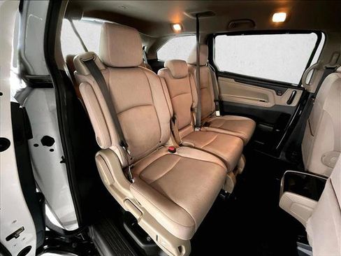 Used 2022 Honda Odyssey EX image 29