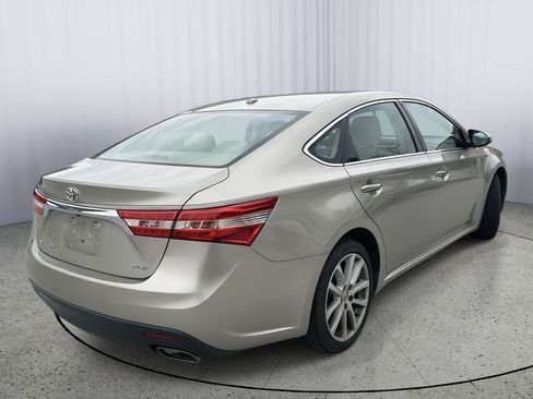 Used 2013 Toyota Avalon XLE Touring image 6