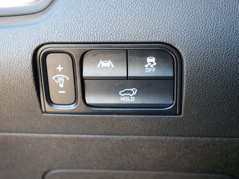 Certified 2023 Kia Sorento SX image 26