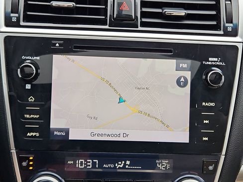 Used 2018 Subaru Outback 2.5i Limited image 18