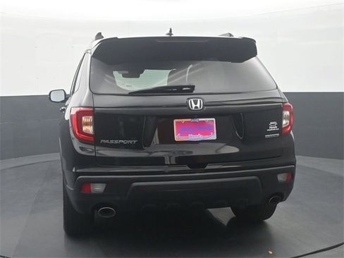 Used 2021 Honda Passport Touring image 6