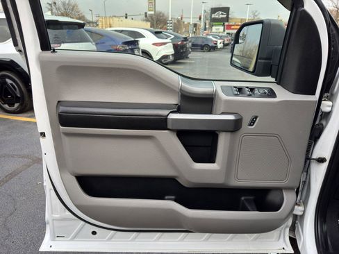 Used 2015 Ford F150 XLT w/ Equipment Group 301A Mid image 16