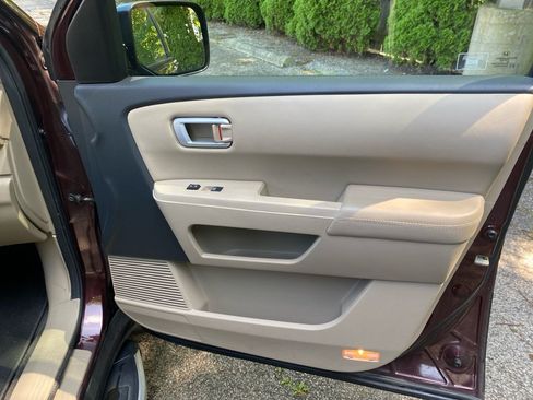 Used 2011 Honda Pilot EX-L image 26