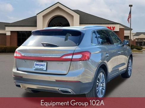 Used 2016 Lincoln MKX Reserve w/ Luxury Package AWD/4WD image 3