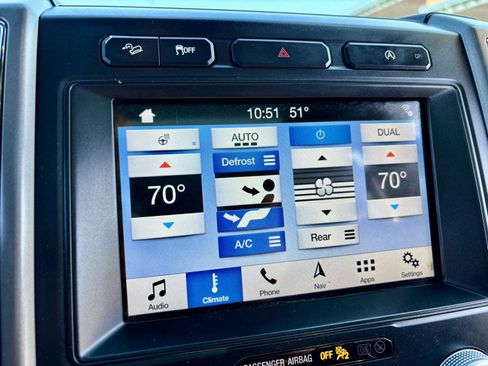 Used 2018 Ford Expedition Max XLT w/ Equipment Group 202A image 15