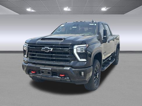New 2026 Chevrolet Silverado 2500 LT w/ Trail Boss Package AWD/4WD image 7