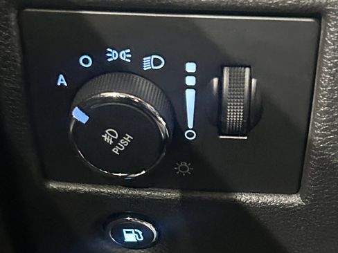 Used 2019 Jeep Grand Cherokee Trailhawk AWD/4WD image 62
