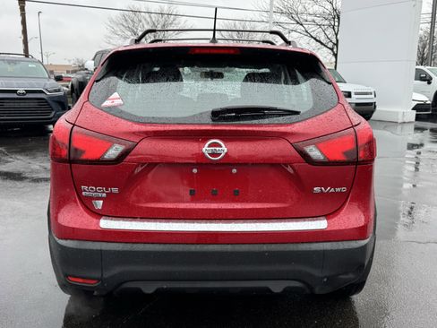 Used 2018 Nissan Rogue Sport SV w/ SV All-Weather Package image 18
