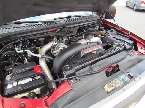 Used 2003 Ford F250 XLT image 19