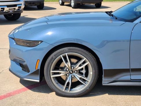 New 2025 Ford Mustang Coupe image 10