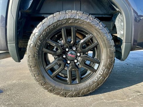 Used 2022 GMC Sierra 1500 Elevation w/ LPO, Elevation Black Package image 21