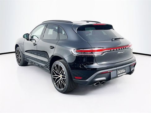 New 2026 Porsche Macan S image 3