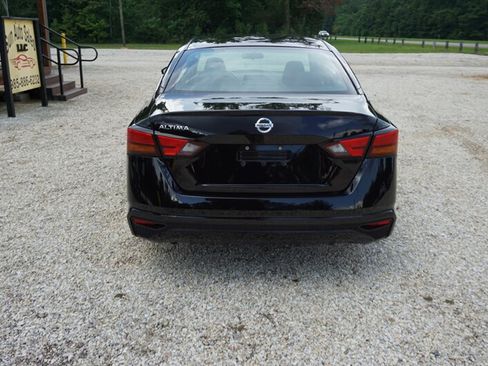 Used 2021 Nissan Altima 2.5 S w/ Driver Assist Package FWD image 7