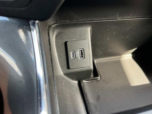 Used 2022 Ford F150 XLT w/ Equipment Group 302A High image 37