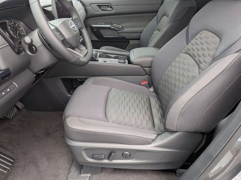New 2026 Nissan Pathfinder SV AWD/4WD image 13