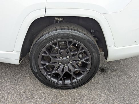 Certified 2023 Jeep Grand Cherokee L Summit w/ Advanced Protech Group IV image 37