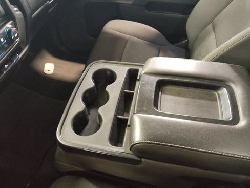 Used 2019 Chevrolet Silverado 1500 LT RWD image 26