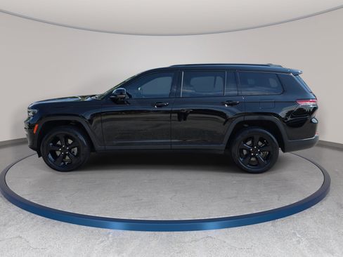 Certified 2023 Jeep Grand Cherokee L Limited w/ Black Appearance Package RWD image 8