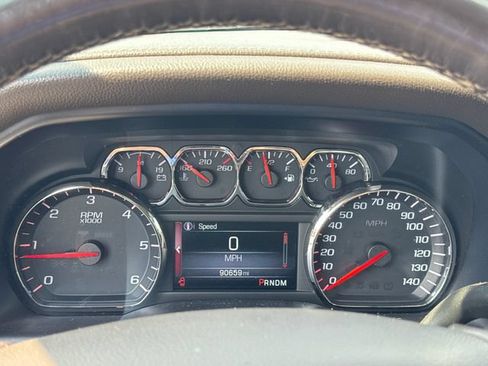 Used 2014 GMC Sierra 1500 SLT w/ SLT Crew Cab Value Package AWD/4WD image 17
