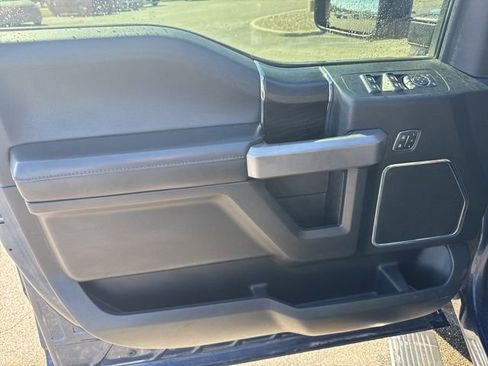 Used 2018 Ford F150 Platinum image 9