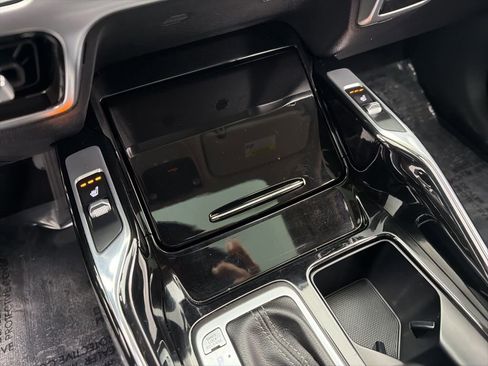 Used 2021 Kia Sorento SX image 19