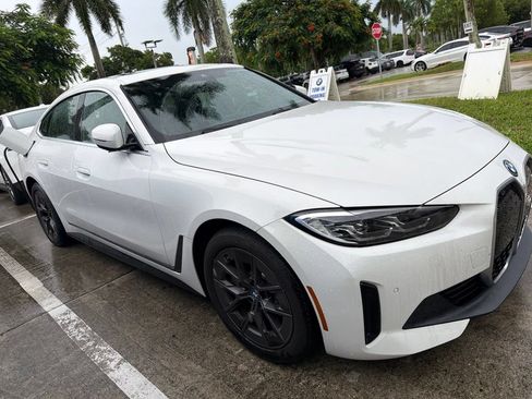 Certified 2024 BMW i4 eDrive35 RWD image 4
