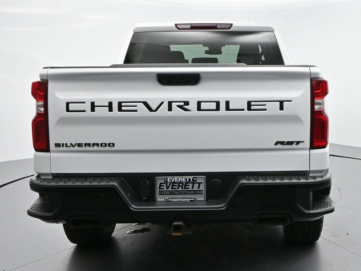 Used 2023 Chevrolet Silverado 1500 RST w/ Z71 Off-Road Package AWD/4WD image 6