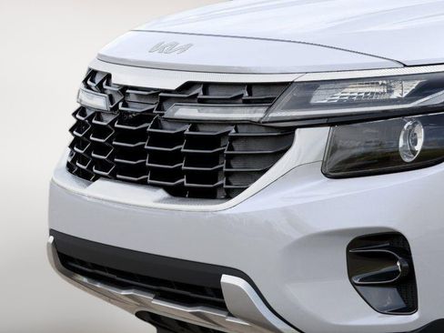 New 2026 Kia Seltos S AWD/4WD image 12