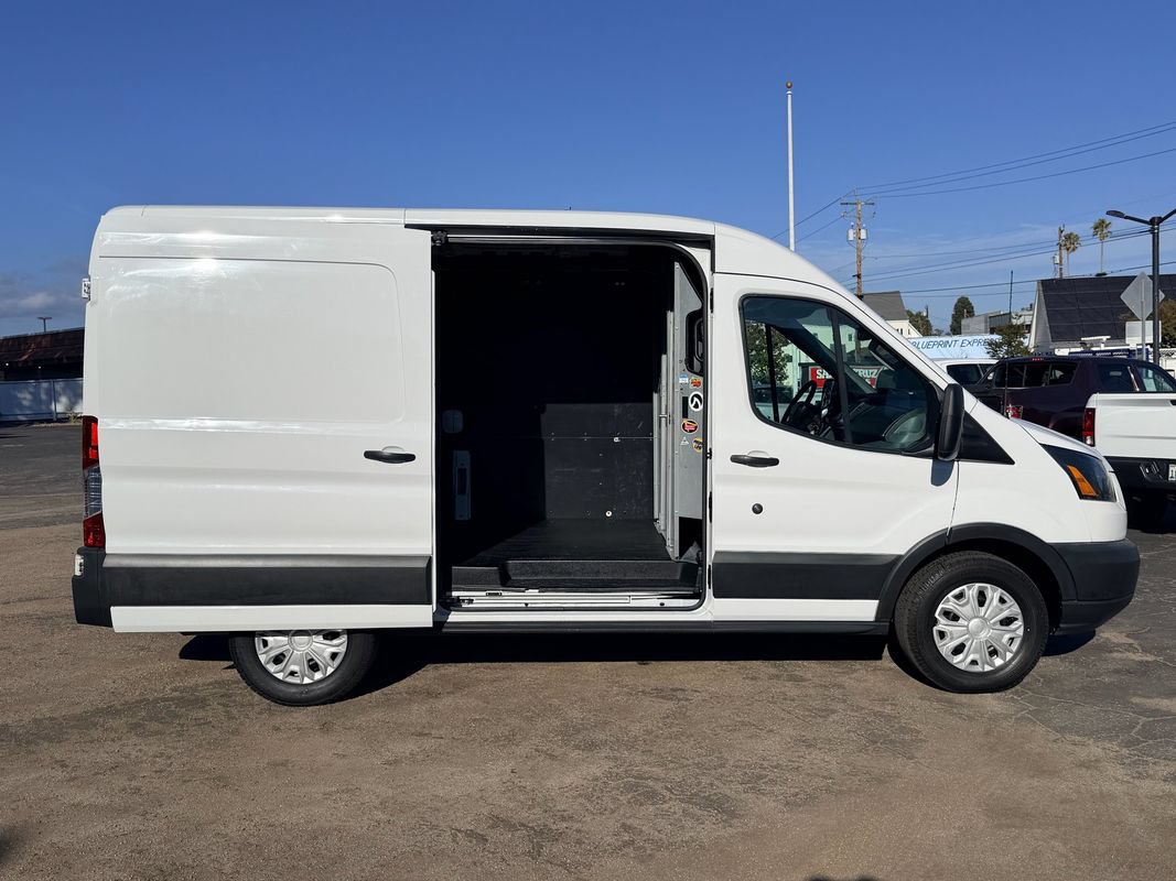 Used 2017 Ford Transit 150 130 Medium Roof RWD image 12