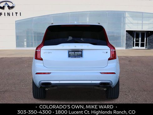 Used 2021 Volvo XC90 T6 Momentum image 4