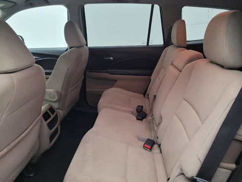 Used 2017 Honda Pilot EX image 18