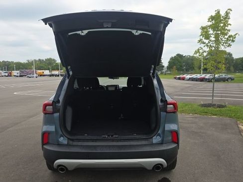 Certified 2023 Ford Escape Active AWD/4WD image 10