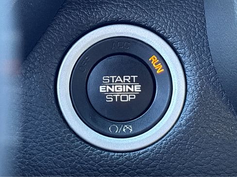 Used 2022 RAM 1500 Big Horn image 6