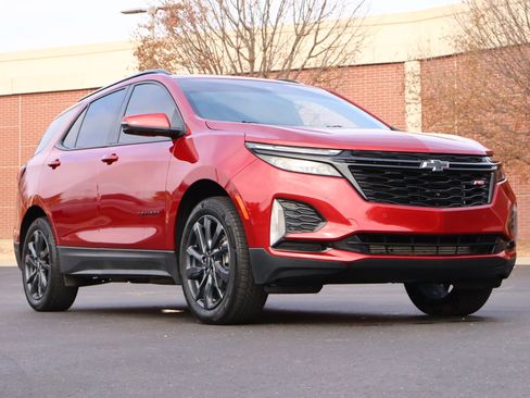 Used 2024 Chevrolet Equinox RS w/ RS Leather Package image 1