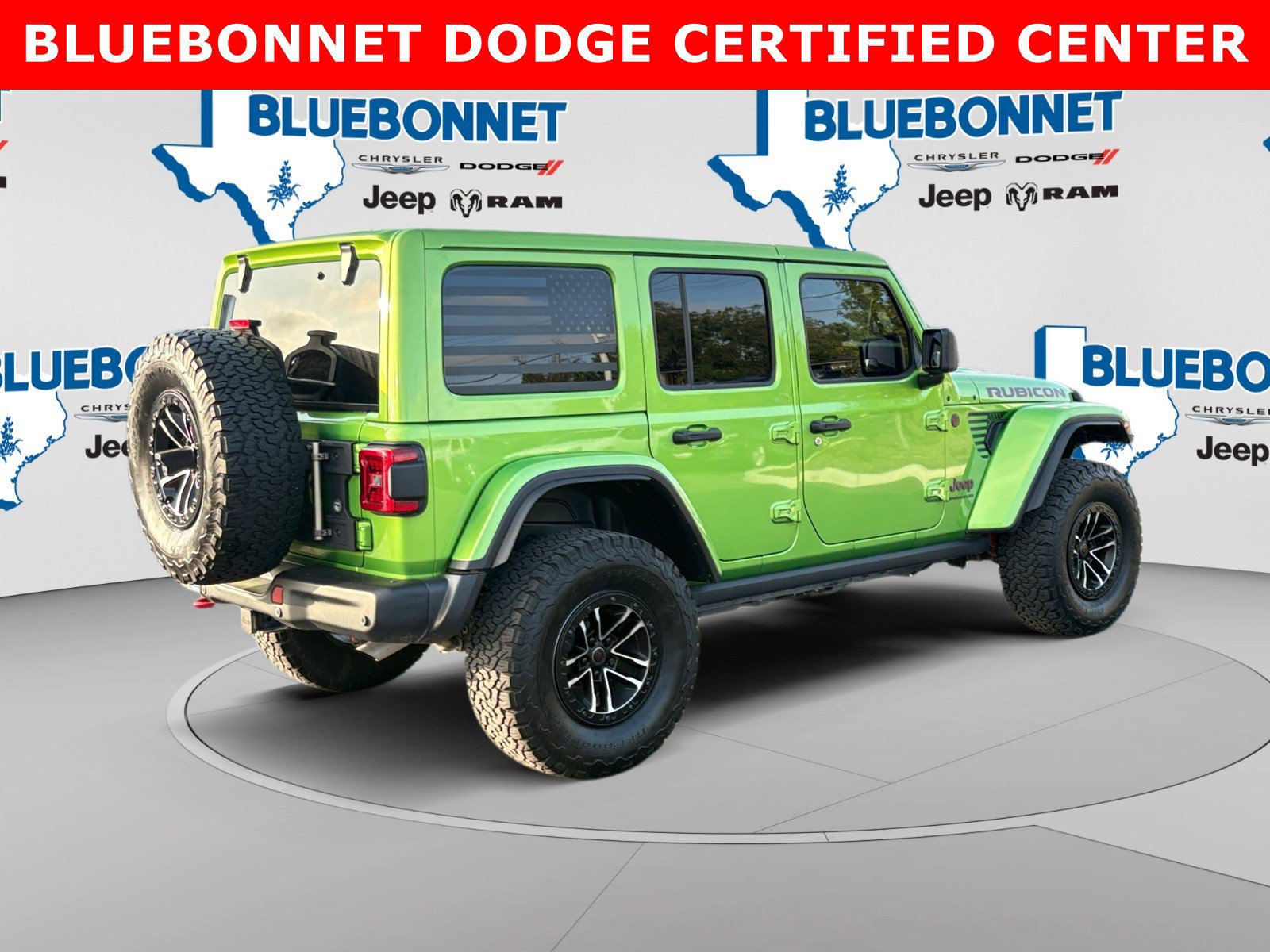 Used 2025 Jeep Wrangler Unlimited Rubicon AWD/4WD image 5