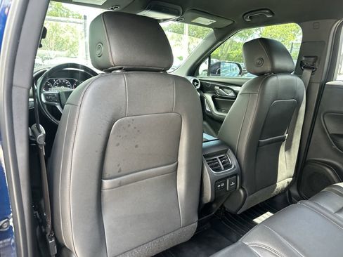 Used 2022 Chevrolet Blazer Premier FWD image 18