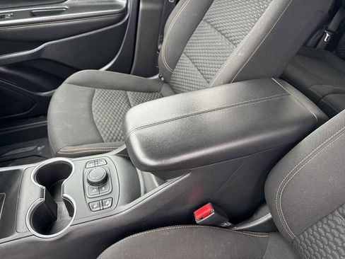 Certified 2021 GMC Terrain SLE w/ Driver Convenience Package FWD image 21