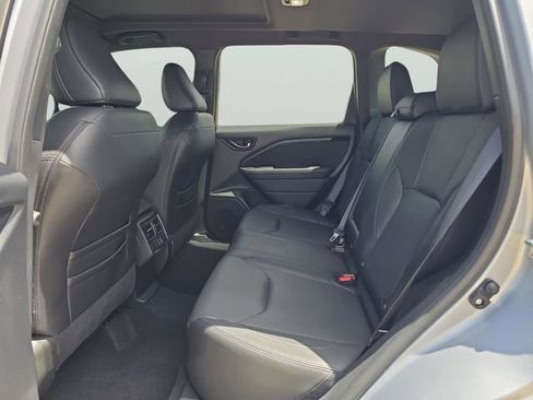 Certified 2025 Subaru Forester Limited AWD/4WD image 12
