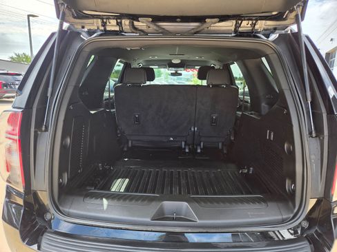 Used 2023 Chevrolet Tahoe 4WD image 15