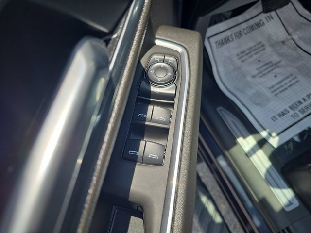 Certified 2025 GMC Sierra 1500 Elevation w/ Preferred Package AWD/4WD image 16
