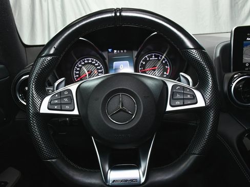 Used 2018 Mercedes-Benz AMG GT Roadster image 39