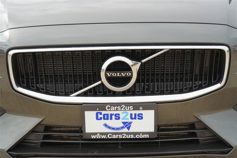 Used 2020 Volvo S60 T6 Momentum AWD/4WD image 26