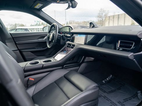 Certified 2025 Porsche Taycan RWD image 25