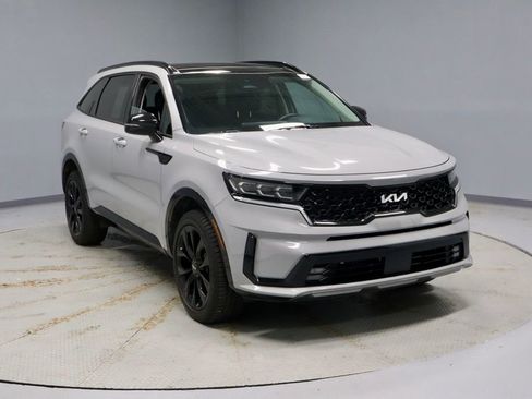 Used 2023 Kia Sorento SX AWD/4WD image 1