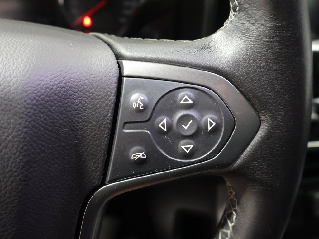 Used 2018 Chevrolet Silverado 1500 LT w/ All Star Edition AWD/4WD image 33
