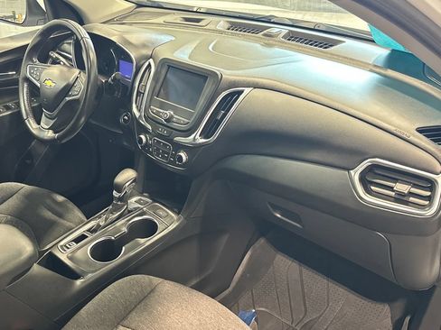 Used 2022 Chevrolet Equinox LT AWD/4WD image 34